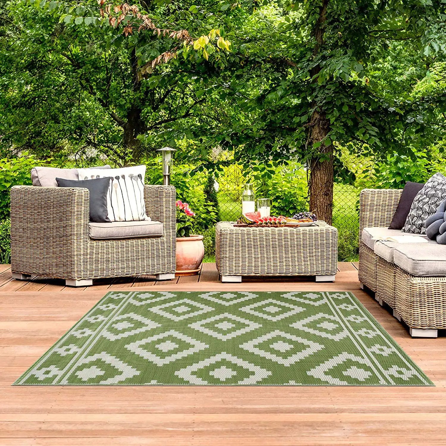 VIKAMA Summer Outdoor Camping Picnic Blanket RV Picnic Beach, Swimming Pool, Balcony Grey Checkered Carpet Home Decoration
